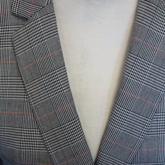 (NWT)Talbots Classic Plaid Blazer, Grey with Red & Black Strips, 4P - Picture 3 of 11